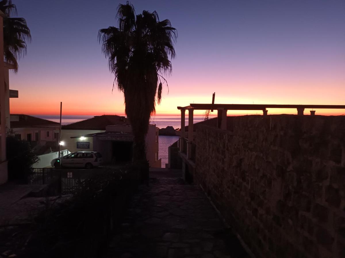Sveti Stefan- Apartment Dora エクステリア 写真